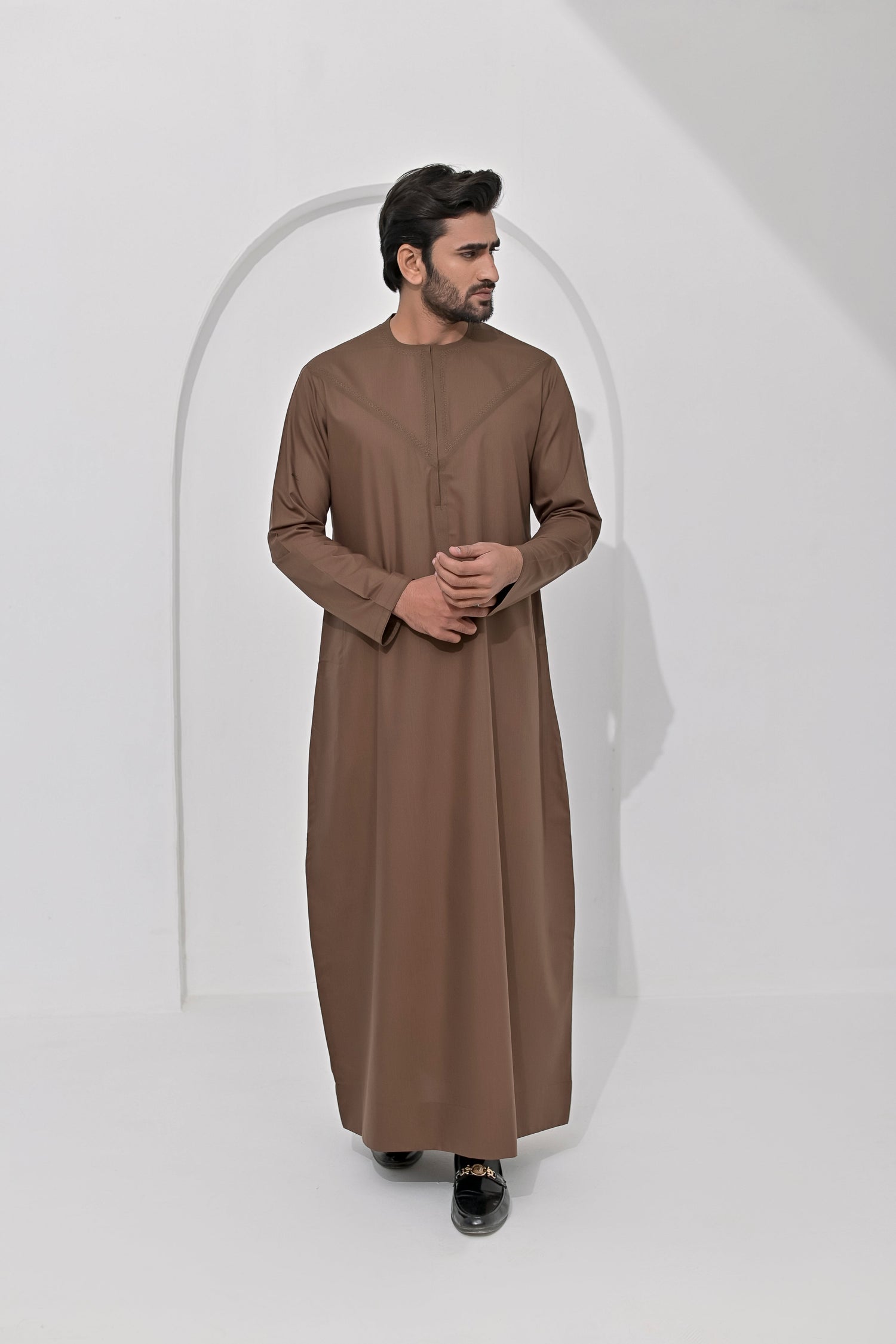 Emirati Kandura / Omani Dasha